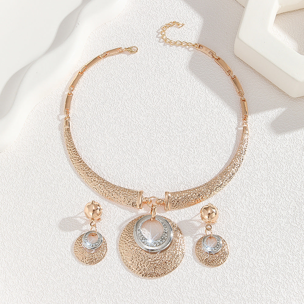 Metal Circle Necklace & Earrings Set — Minimalist Gold