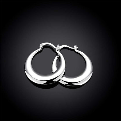 Crescent Moon Silver Earrings — Personalized Minimalist