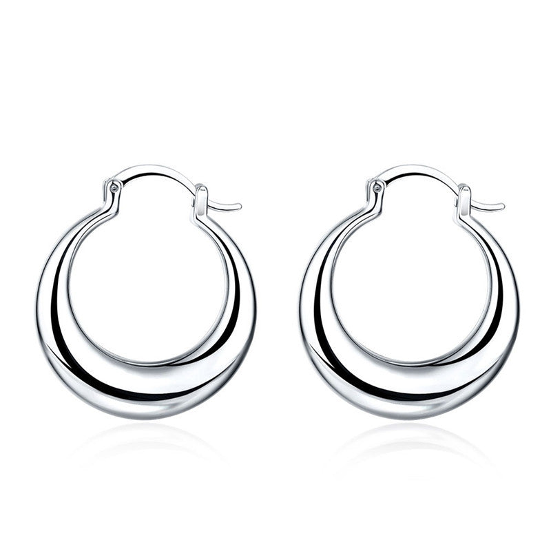 Crescent Moon Silver Earrings — Personalized Minimalist