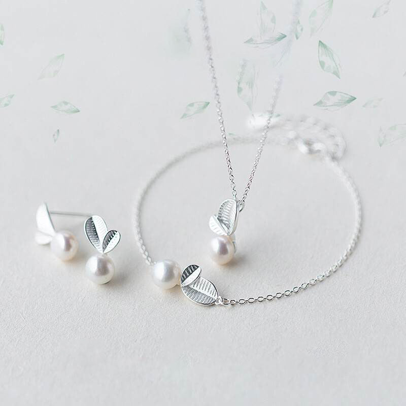 S925 Silver Young Leaf Pearl Set — Necklace, Earrings & Bracelet